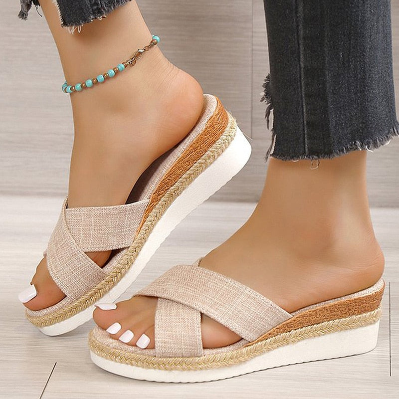Sandália Feminina Femme Macia e Confortável