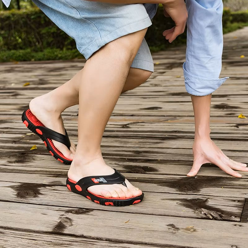 Strong Grip – Women's Comfort Flip-Flops - Black - 41