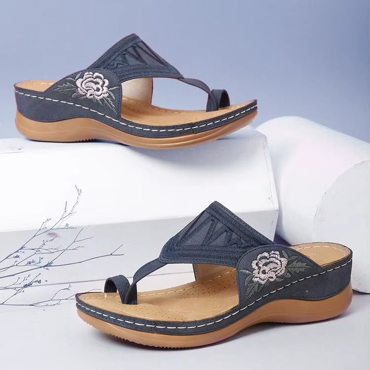 Dutch – Women's Comfort Sandals - Black - 40