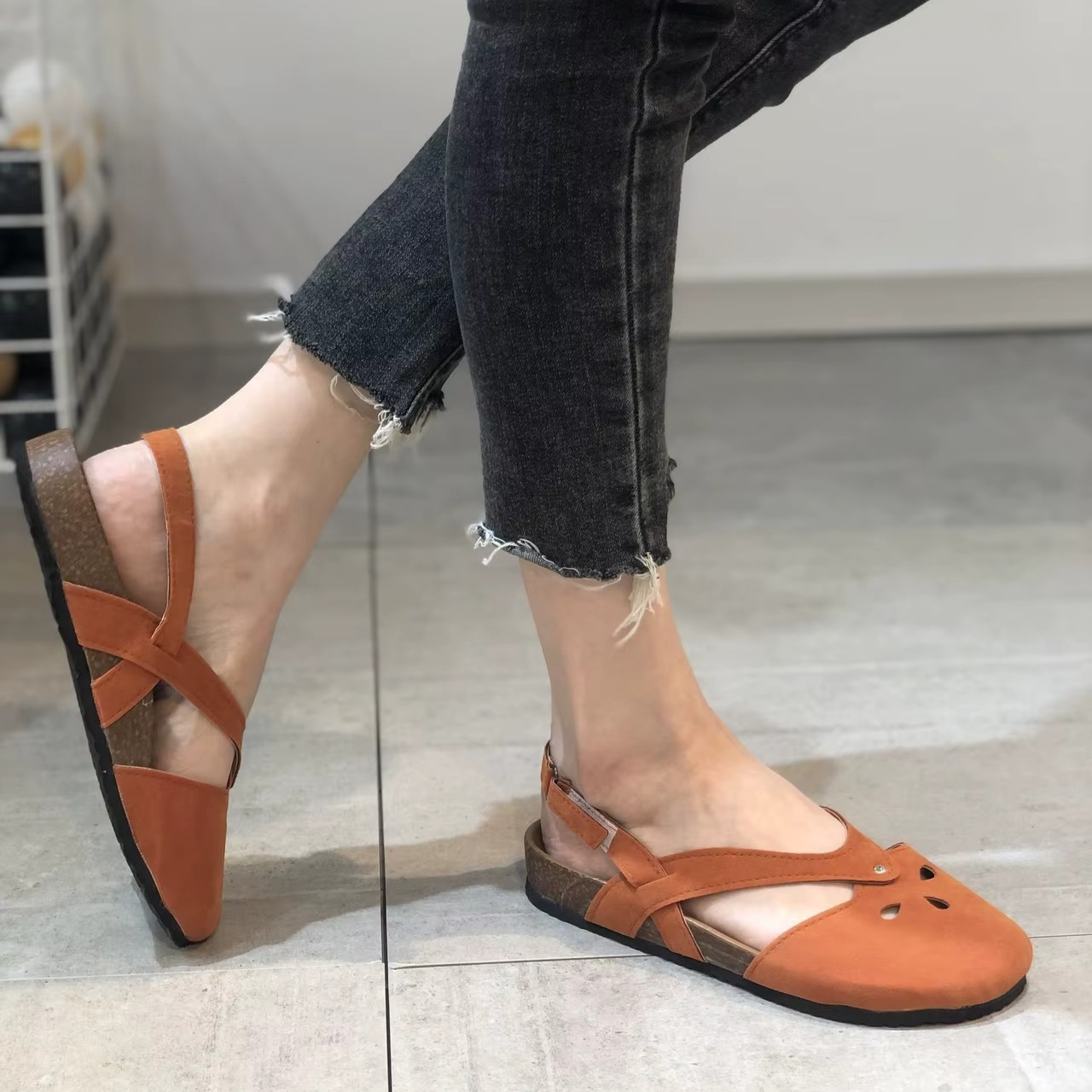Iza – Women's Comfort Sandals - Gray - 38