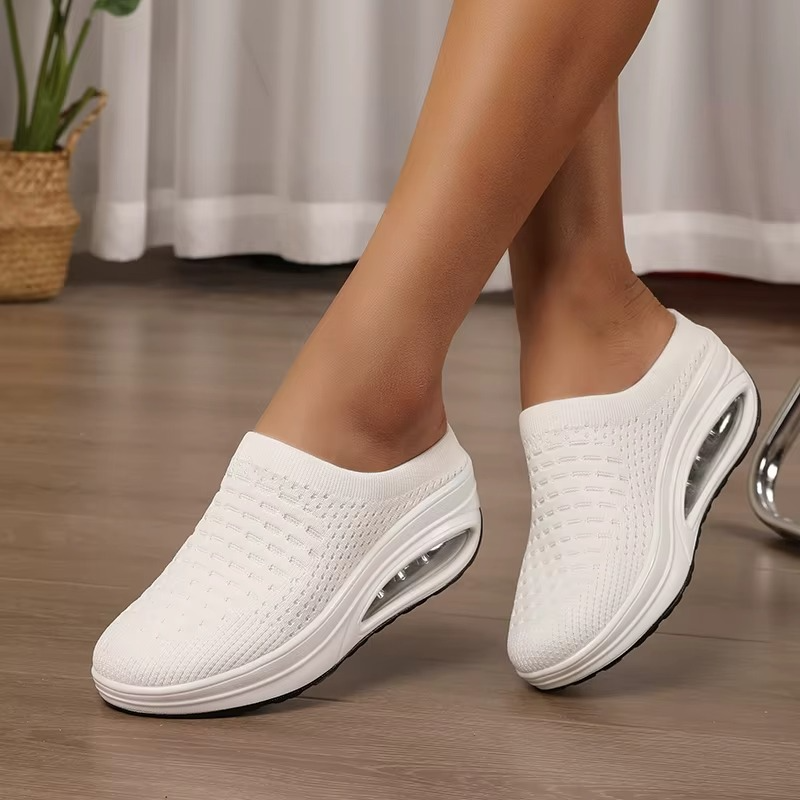 NovaSport – Comfort Athletic Sneakers - Black - 37