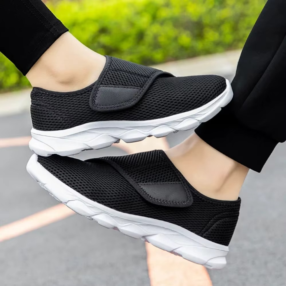 SoftCare – Comfort Sneakers - Black - 37