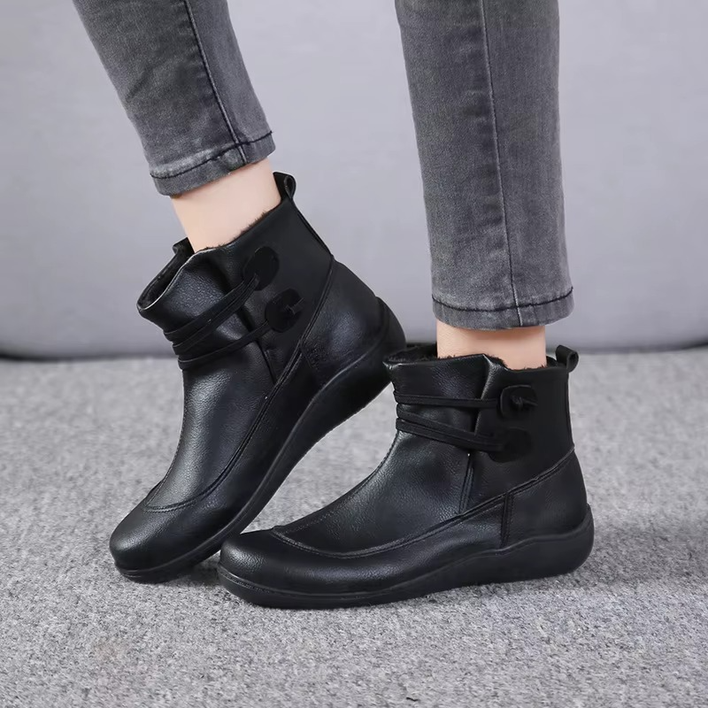 Arctic – Women's Comfort Boots - Black - 35