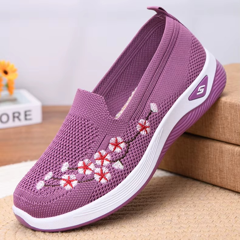 Tênis Feminino Flower Leve e Confortável