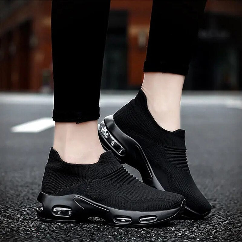 ultra Comfort – Women's Comfort Sneakers - Black - 37