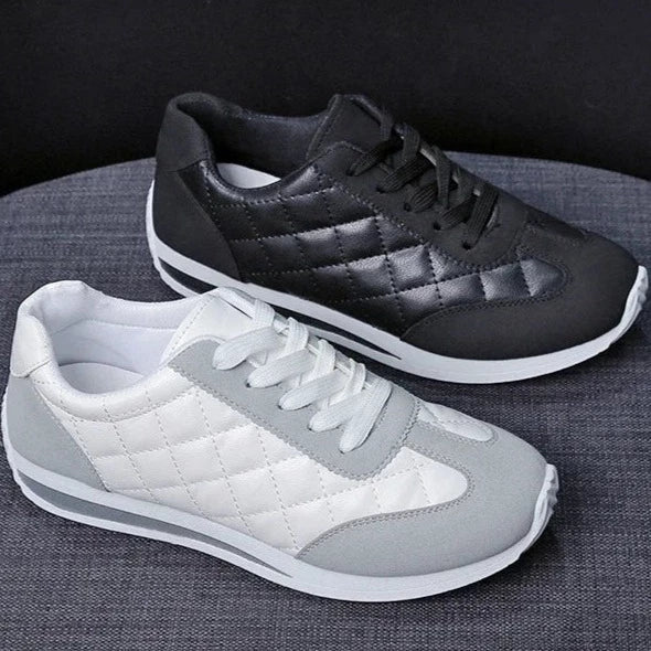 Urban – Women's Comfort Sneakers - Black - 35