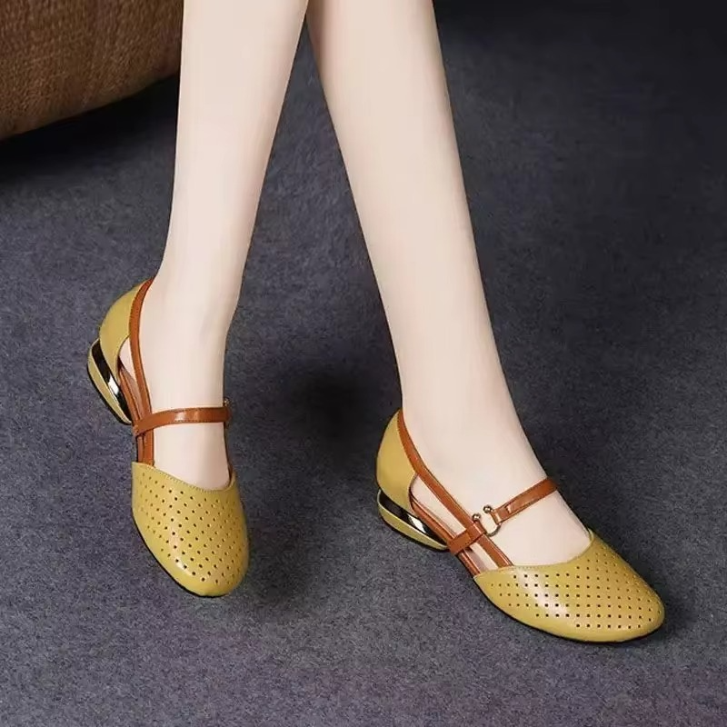 Antonella – Comfort Shoes – Style 2 - White - 37