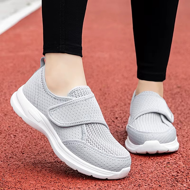 Lux – Comfort Sneakers - Black - 42