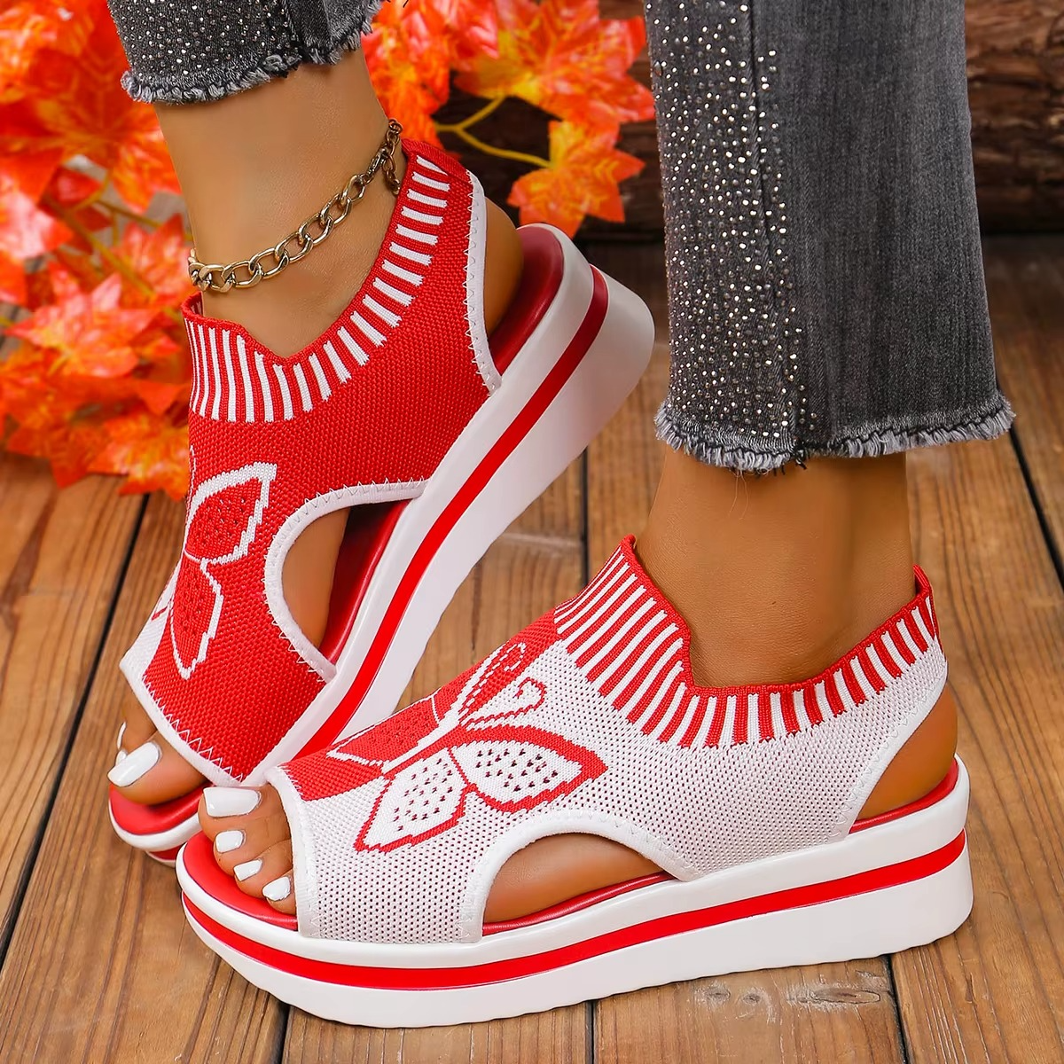 Monarch – Women's Comfort Sandals - Red - 41