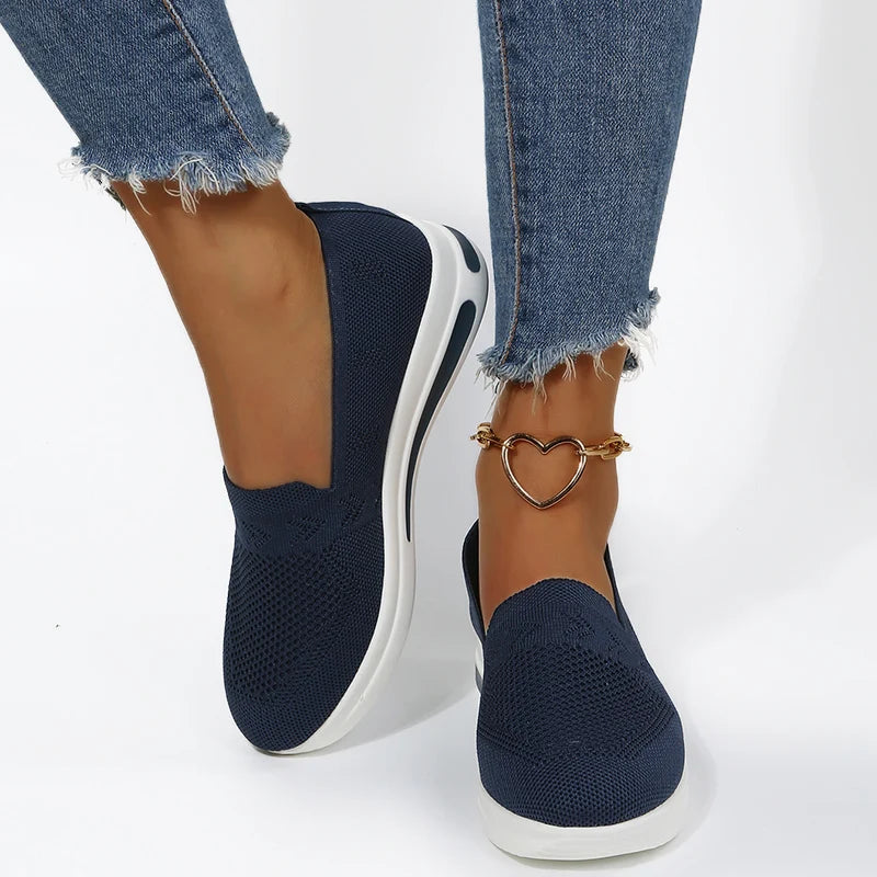 Tênis Feminino FlexiWalk Leve e Confortável