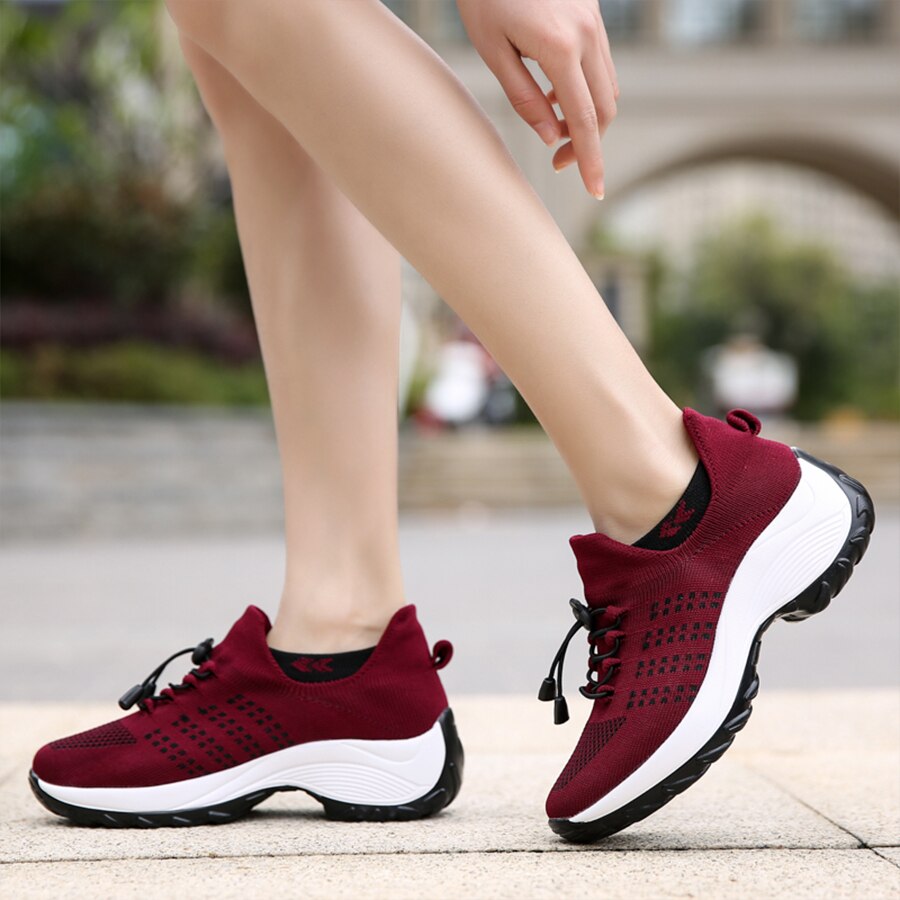 Run Comfort – Women's Comfort Sneakers - Black/Purple - 43