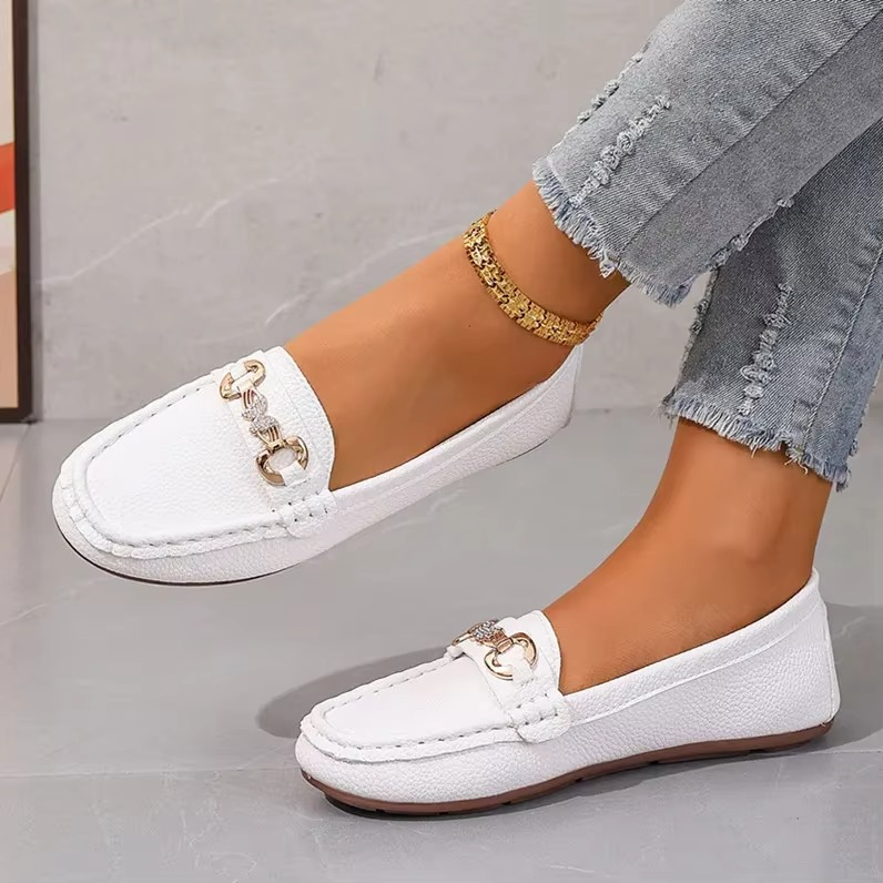 Mocassim Feminino Chains Leve e Versátil