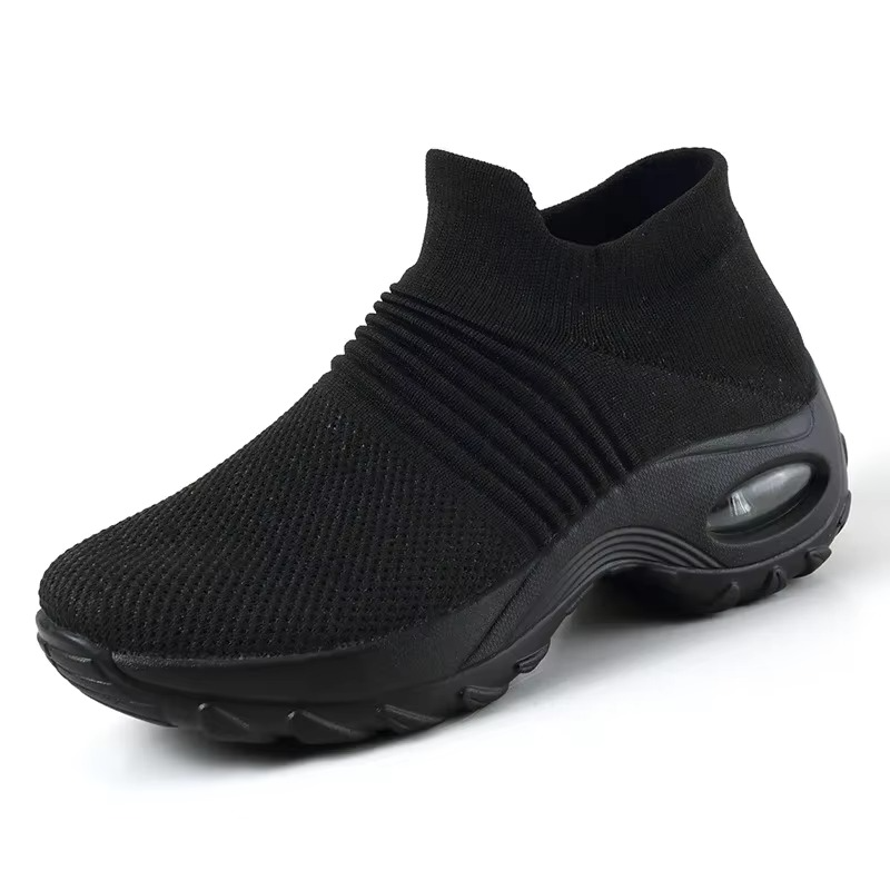 AirBoost – Comfort Sneakers - Black/White - 35