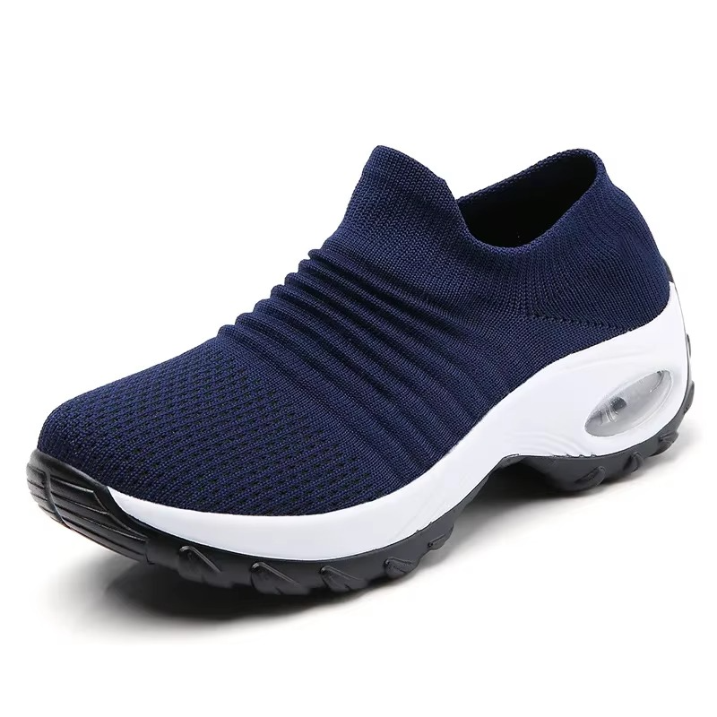 AirBoost – Comfort Sneakers - Black/White - 38