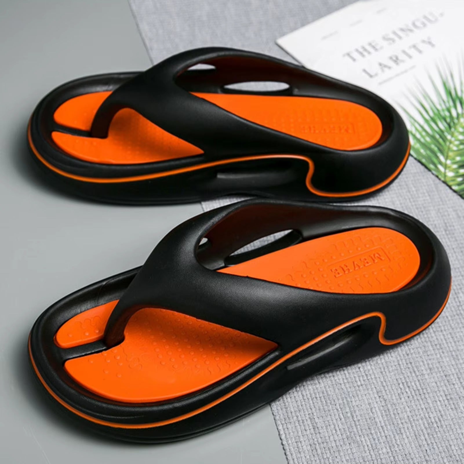 Vitale – Women's Comfort Flip-Flops - Black/Green - 39