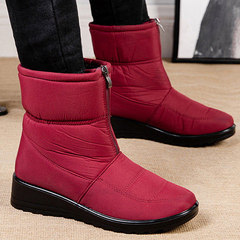 Bota Feminina Jamylle Macia e Confortável