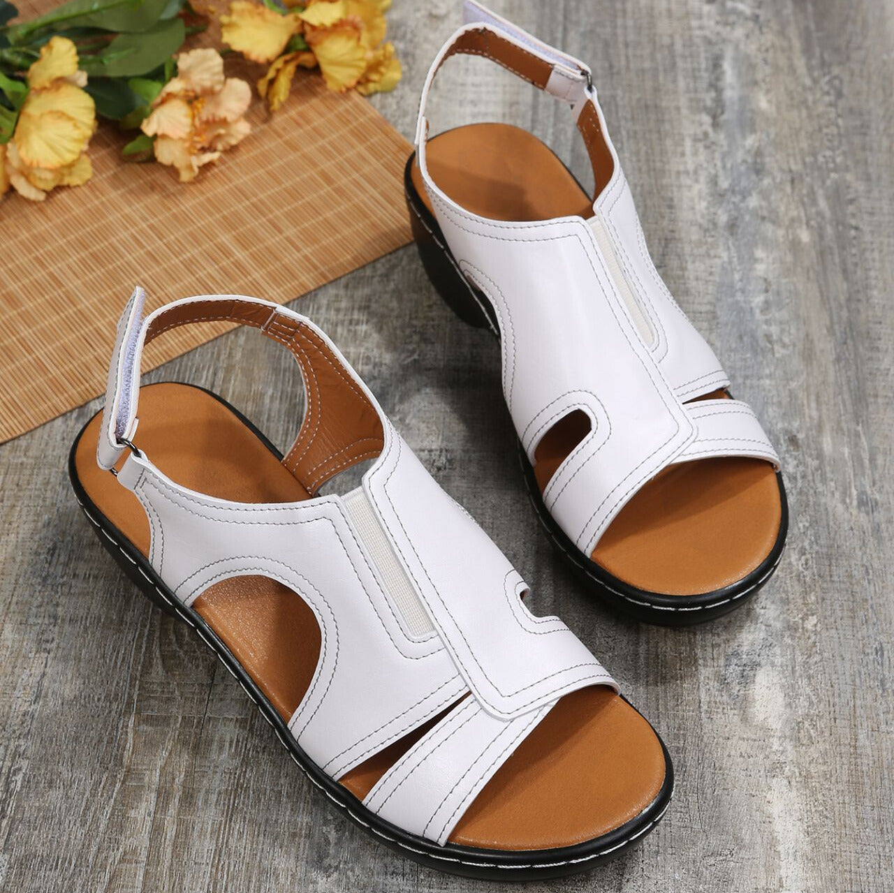 Vennus – Women's Comfort Sandals - Black - 35