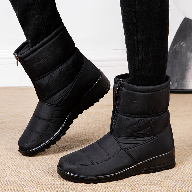 Bota Feminina Jamylle Macia e Confortável