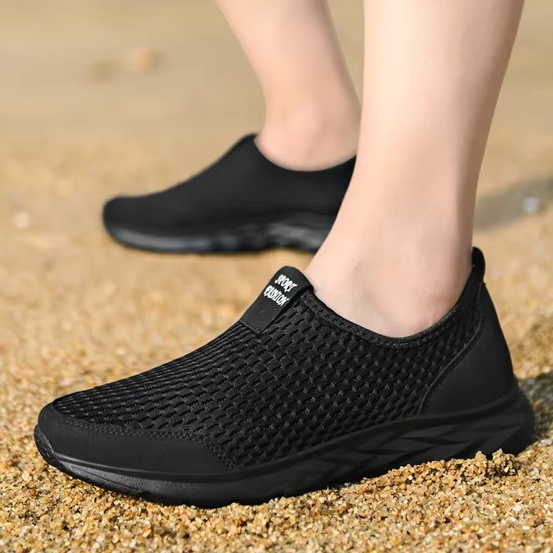 Hyper Comfort – Comfort Sneakers - Black/White - 40