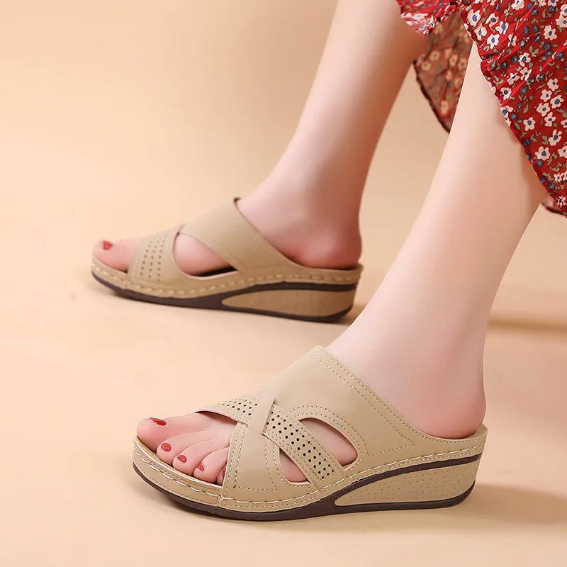 Estella – Women's Comfort Sandals - Beige - 41