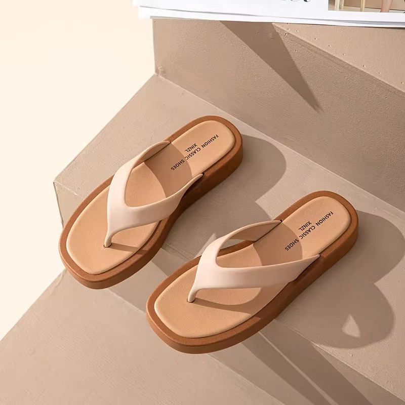 Classic – Women's Flip-Flops - Black - 38