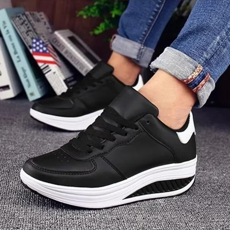 Comfort Line – Comfort Sneakers - White - 42