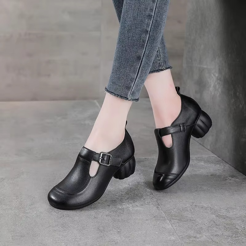 Vittoria Orthopedic Shoes