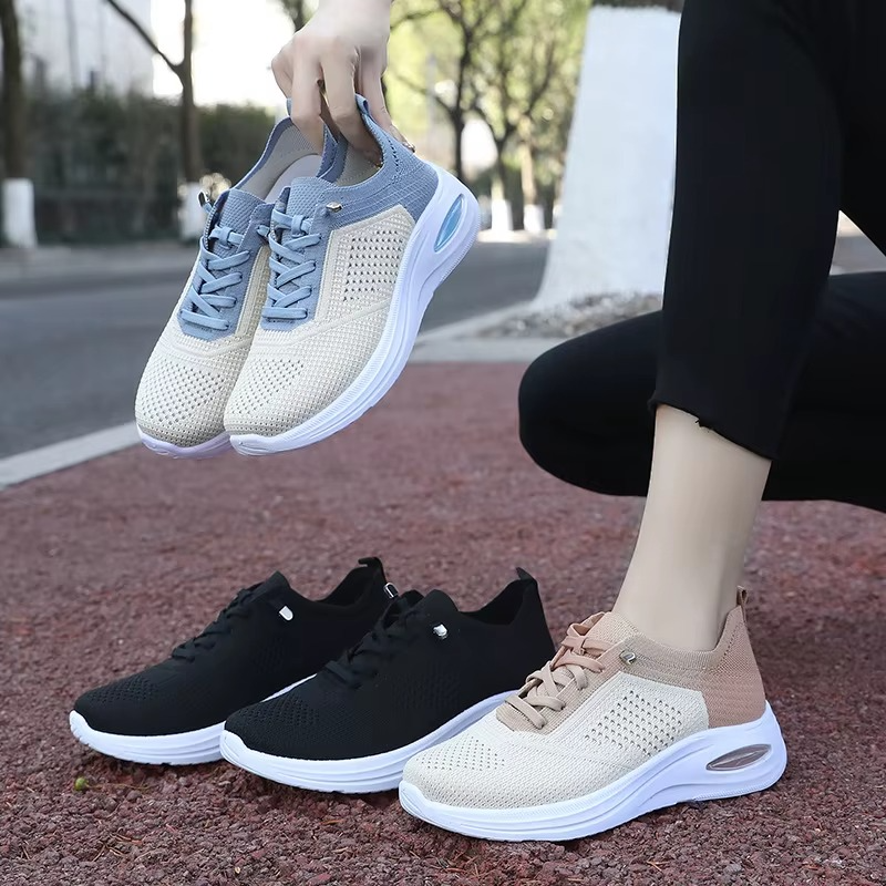 Velra – Women's Comfort Sneakers - Peach - 39