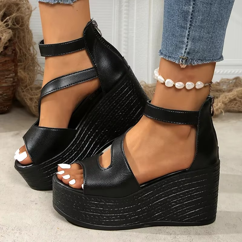 Amarilis – Women's Comfort Sandals - Black - 36