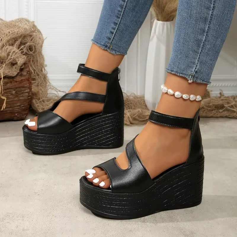 Amarilis – Women's Comfort Sandals - Black - 41