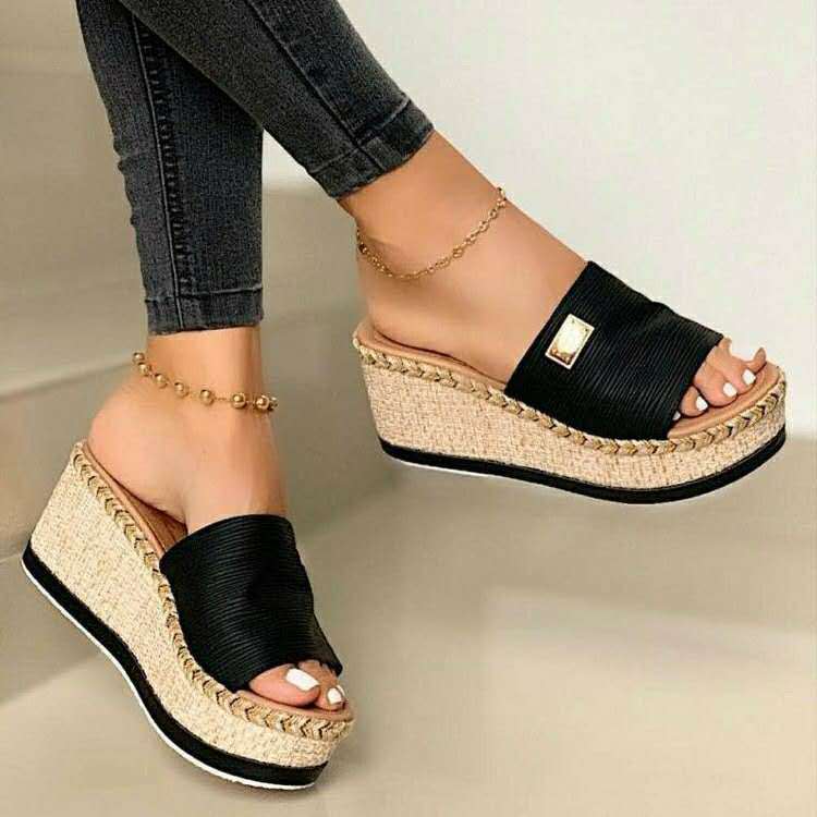 Selena Orthopedic Sandals