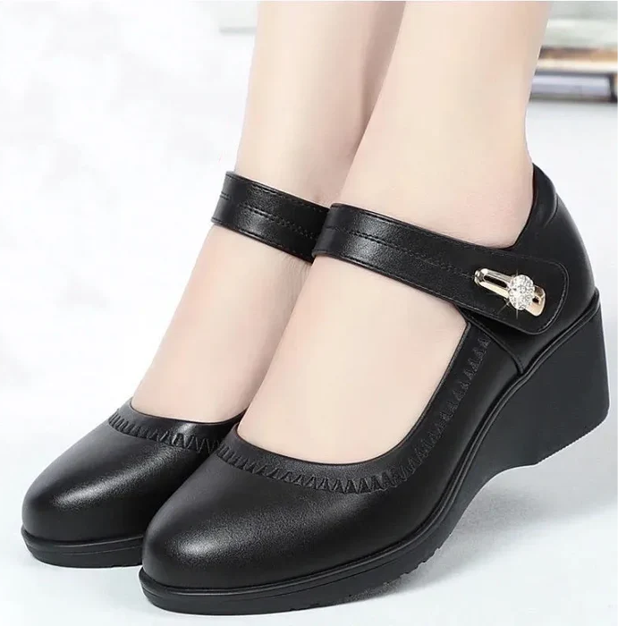 Sandália Feminina Florence Macia e Confortável