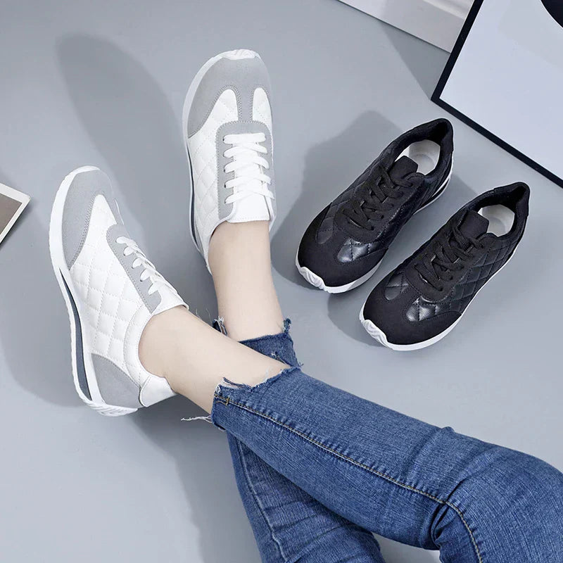 Urban – Women's Comfort Sneakers - White - 37