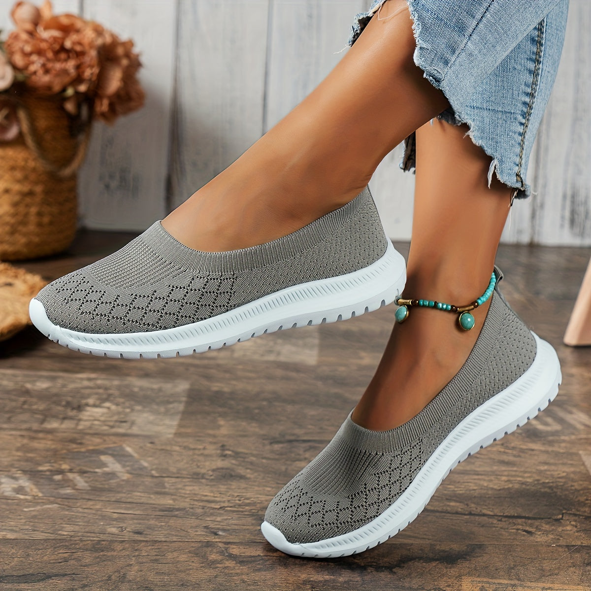 Ultra Flex – Women's Comfort Sneakers - Beige - 36