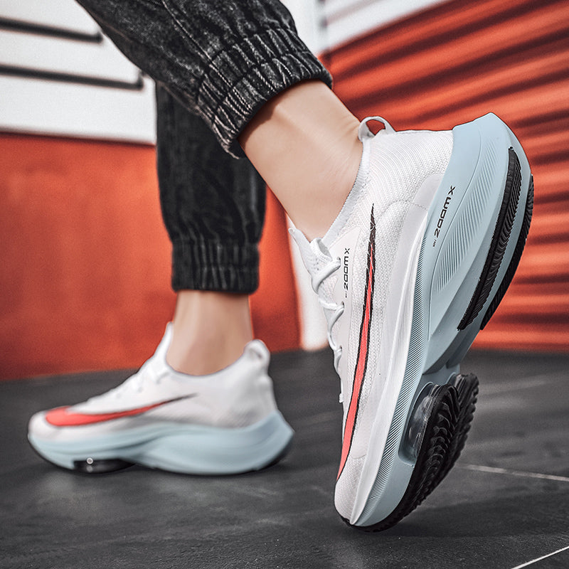 RunPro – Men's Comfort Sneakers - White/Orange - 35